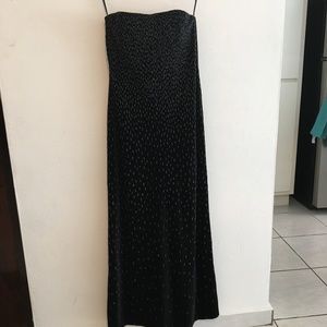 HANNAH HARDY   Sliming velvet column Long Dress